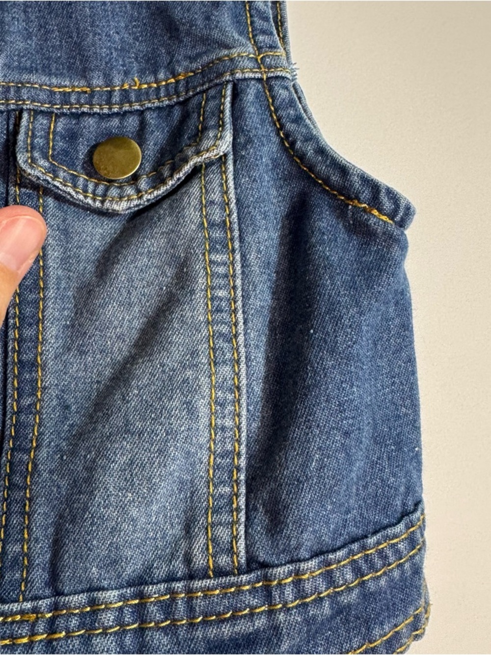 Vintage Girls Denim Vest Blue Button Front Cropped Jean Vest Size 7/8 - Picture 2 of 5